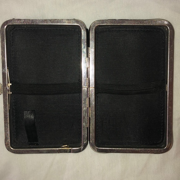 Wallet - Picture 3 of 3